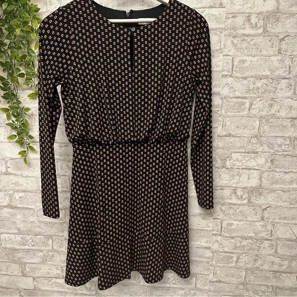 Loft floral print dress women’s size 4P black‎ cinched waist - Picture 1 of 7